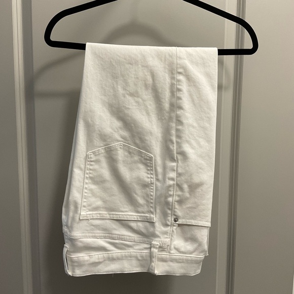 J Crew Wide-leg cropped jean in all-day stretch, white, 28 - Picture 3 of 4